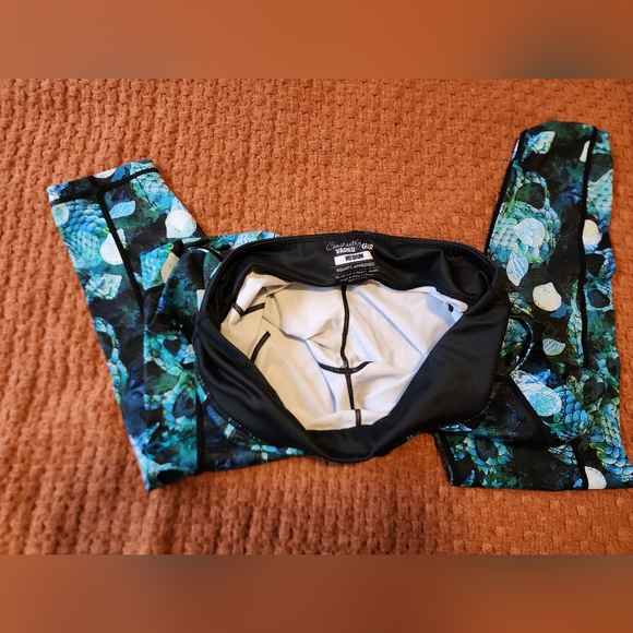 CVG Mermaid Skull Leggings - Picture 3 of 3